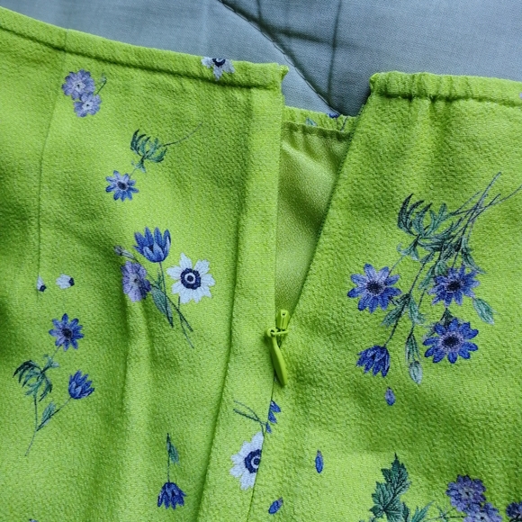 SUNDAY BEST Tatiana Skirt Pear Green Purple Taupe Floral Mini Size 4 Aritzia - Picture 10 of 15
